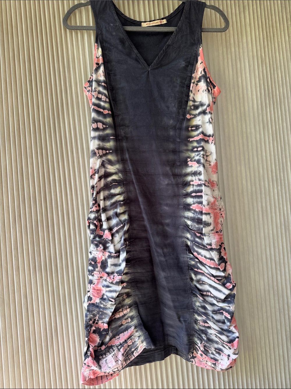 Sleeveless V-Neck Midi Dress in grey and Pink Tie-Dye